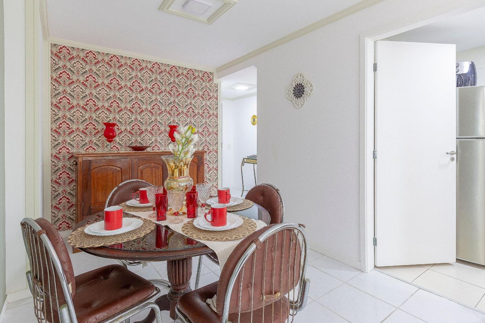 Lazer Completo Na Barra: Piscina, Sauna E Mar Apartamento