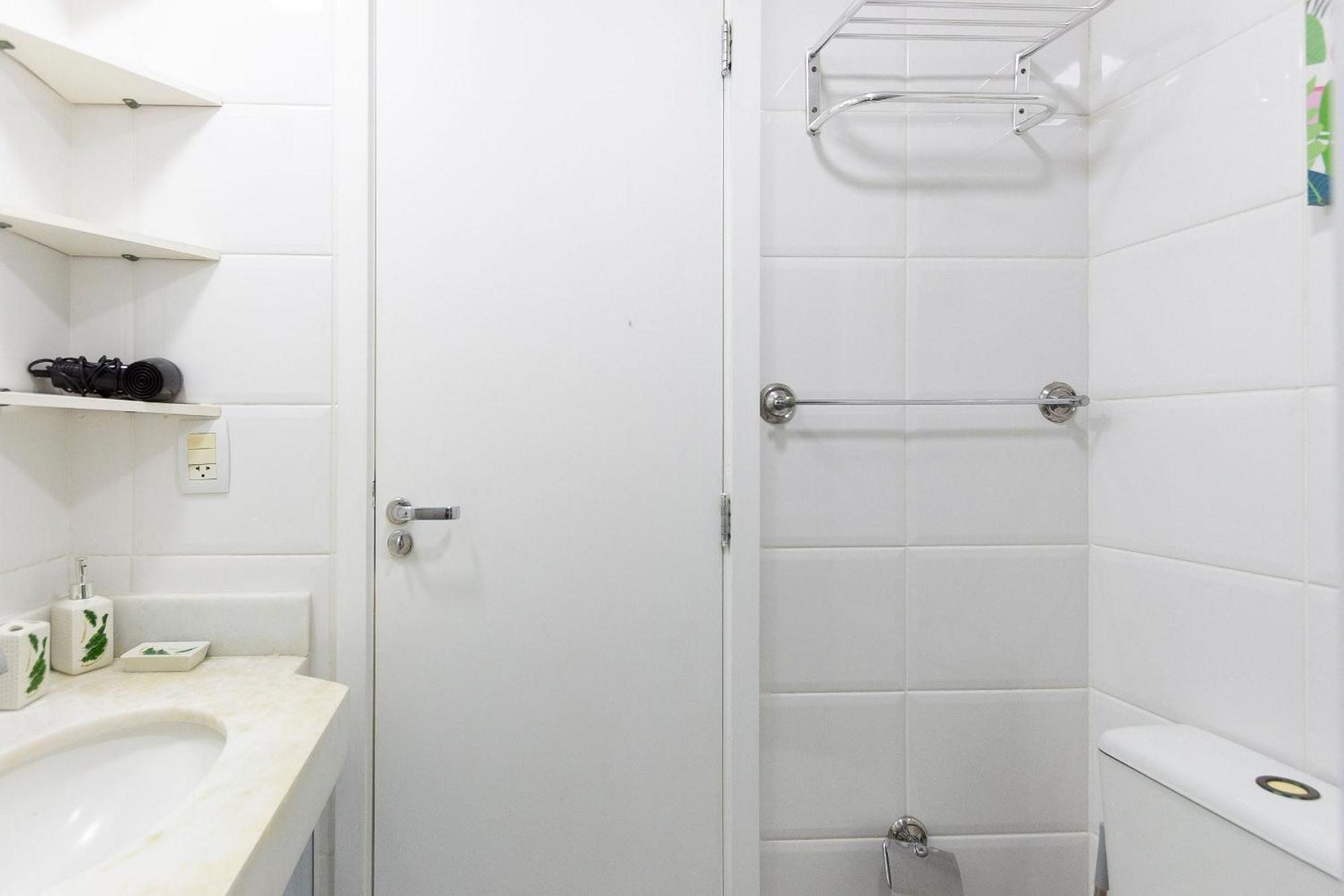 Apartamento Lazer Completo Na Barra: Piscina, Sauna E Mar Rio de Janeiro