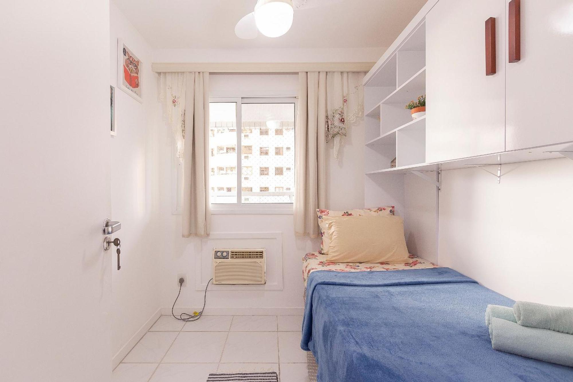 Apartamento Lazer Completo Na Barra: Piscina, Sauna E Mar Rio de Janeiro
